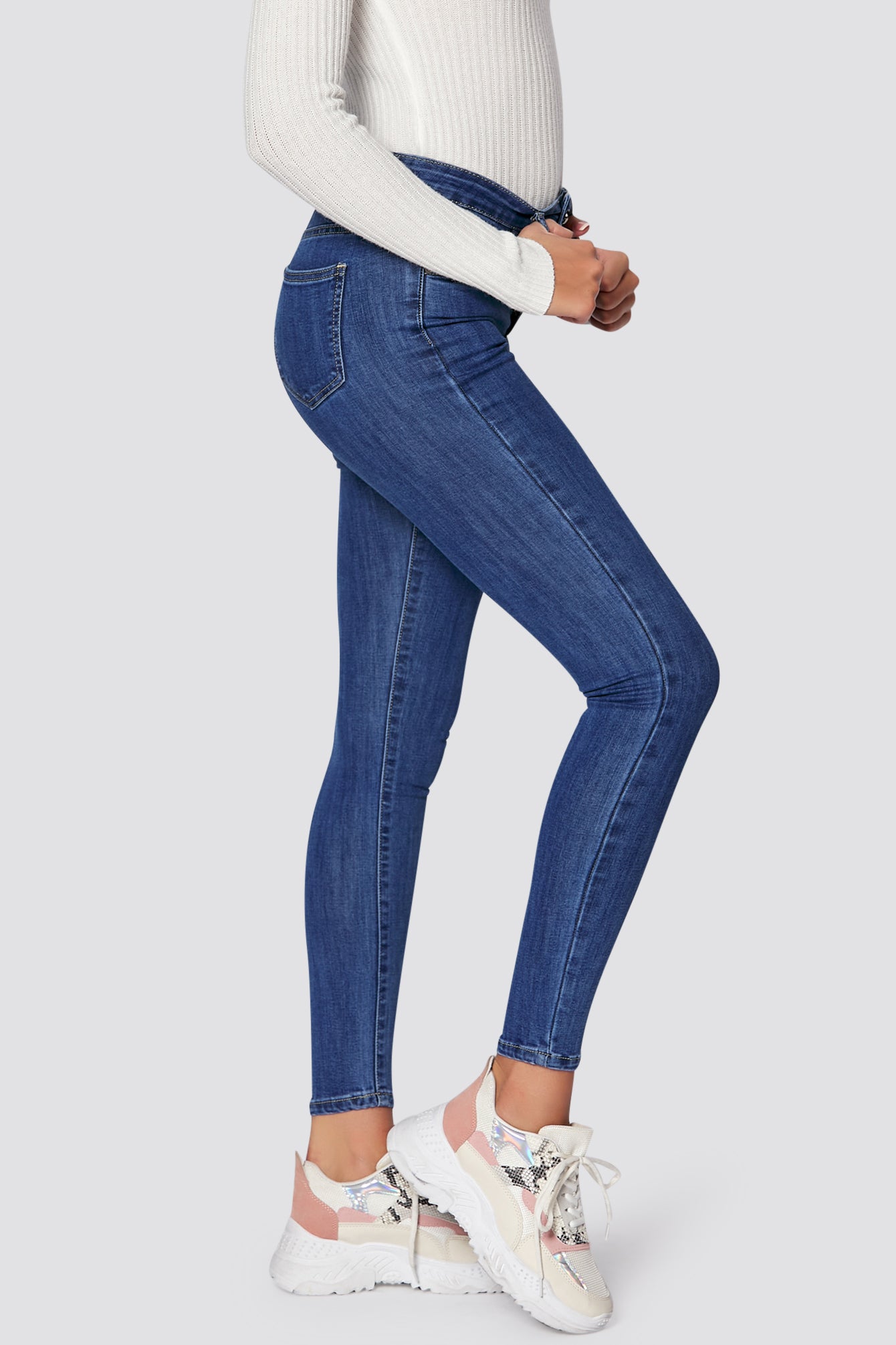 Slim Highwaist-Jeans in dunkelblau