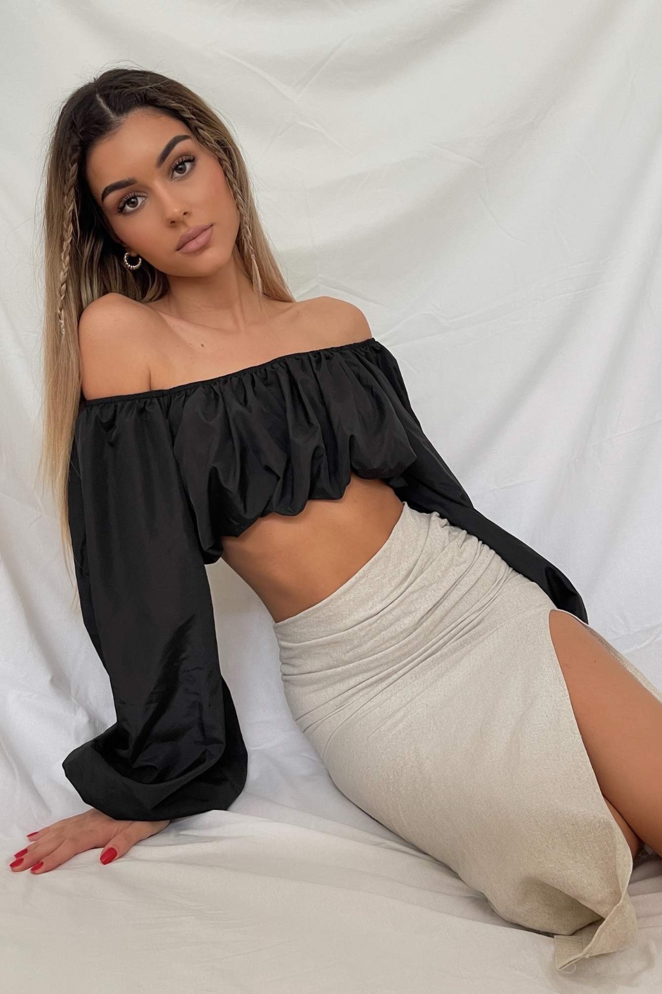 Freshlions Off Shoulder Top mit Ballon Ärmel in schwarz