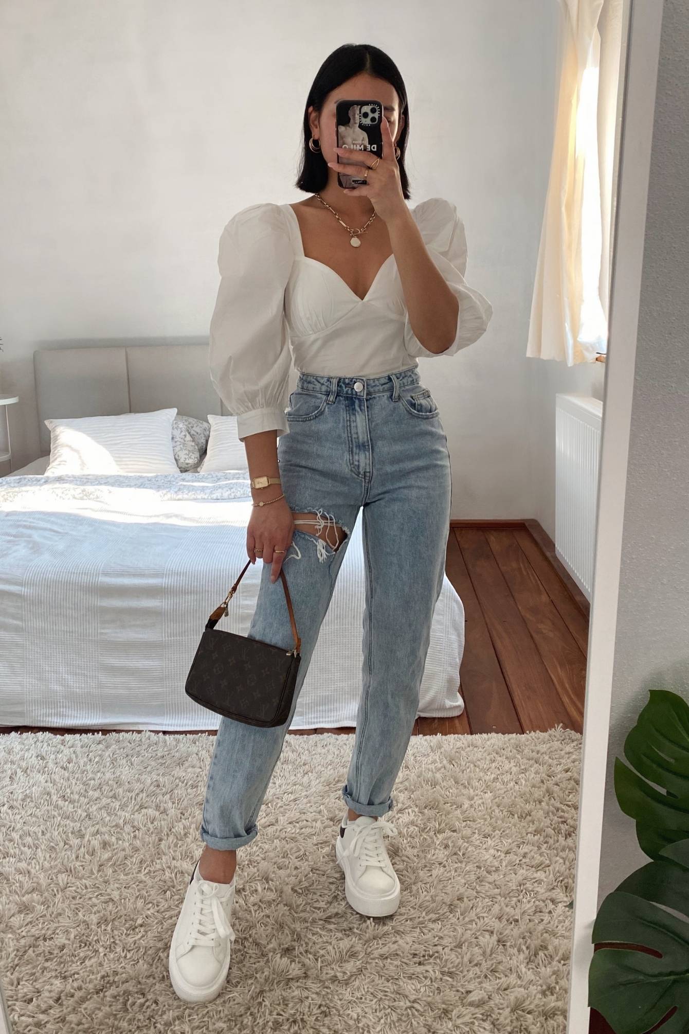 Hellblaue Mom Jeans mit Rissen 'Abby'