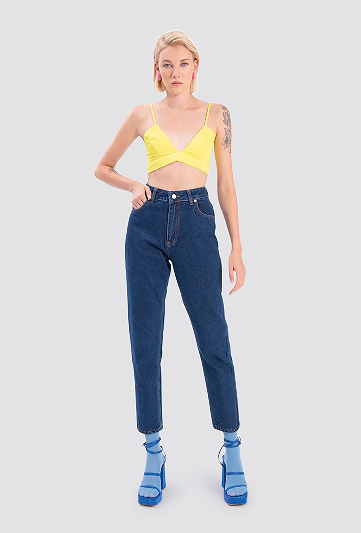 Freshlions Dunkelblaue High-Waist Mom Fit Jeans