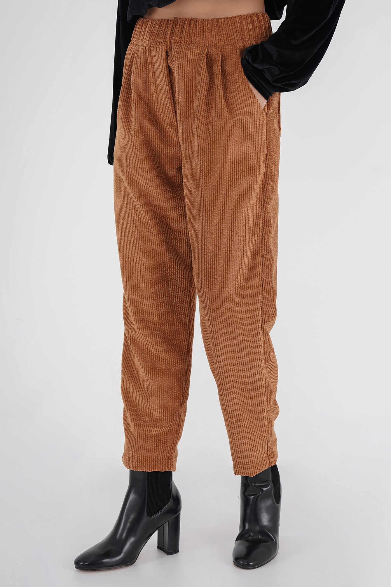 Freshlions Elastic Waist Corduroy Trousers