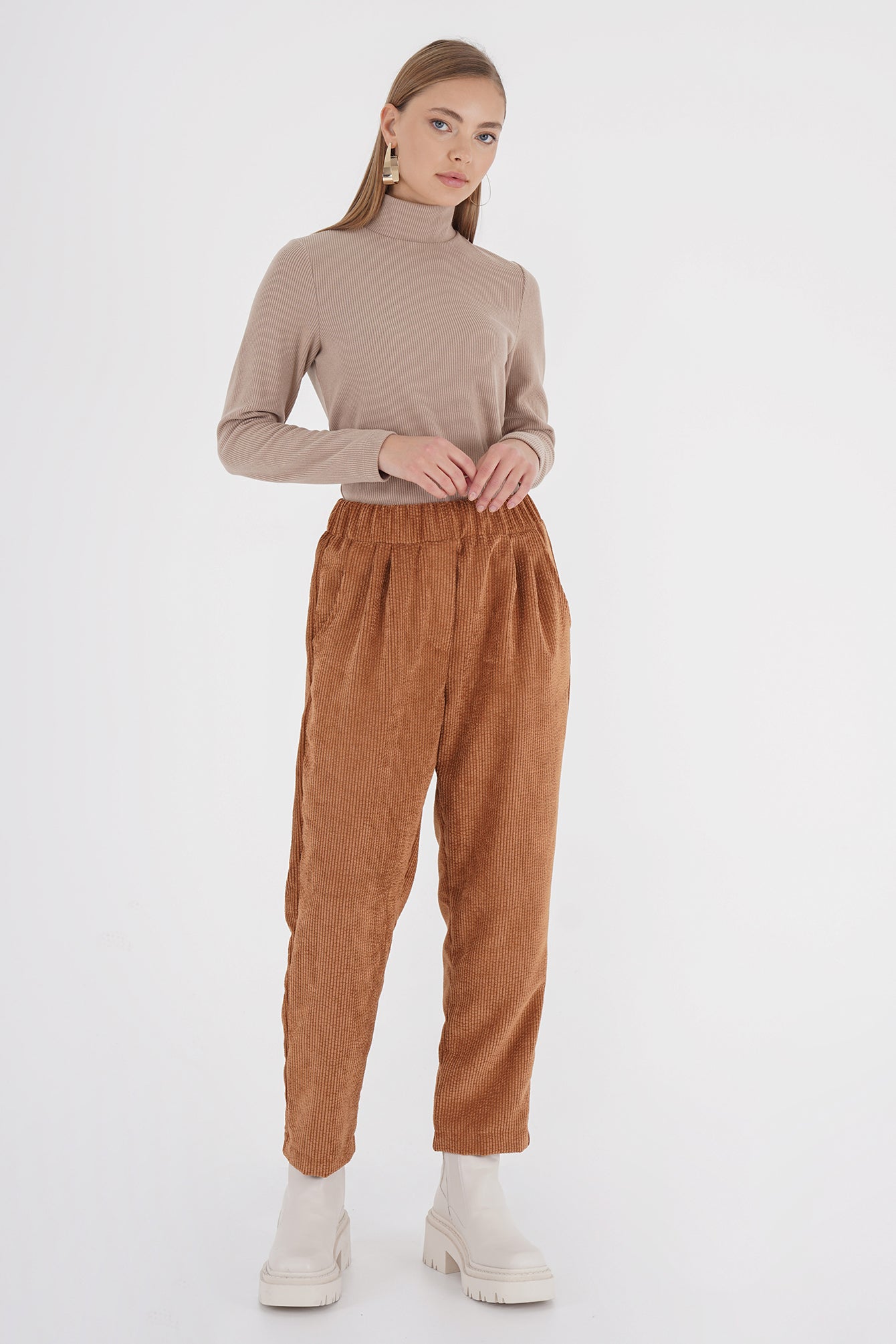 Freshlions Elastic Waist Corduroy Trousers