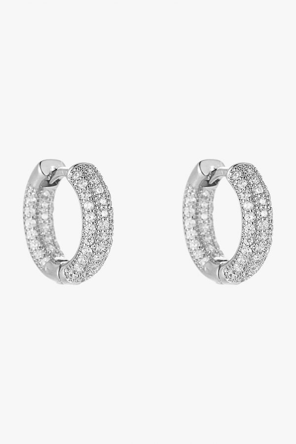 ohrringe-hoops-crystal-steine-verziert-schmuck-damen-silber-edelstahl-ciconic-jewelry_378c2c93-40d4-4613-9c18-d0af4965c7e9