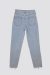 damen-jeans-mit-ausgefranstem-saum-in-hellblau-freshlions-rd1384 (3)